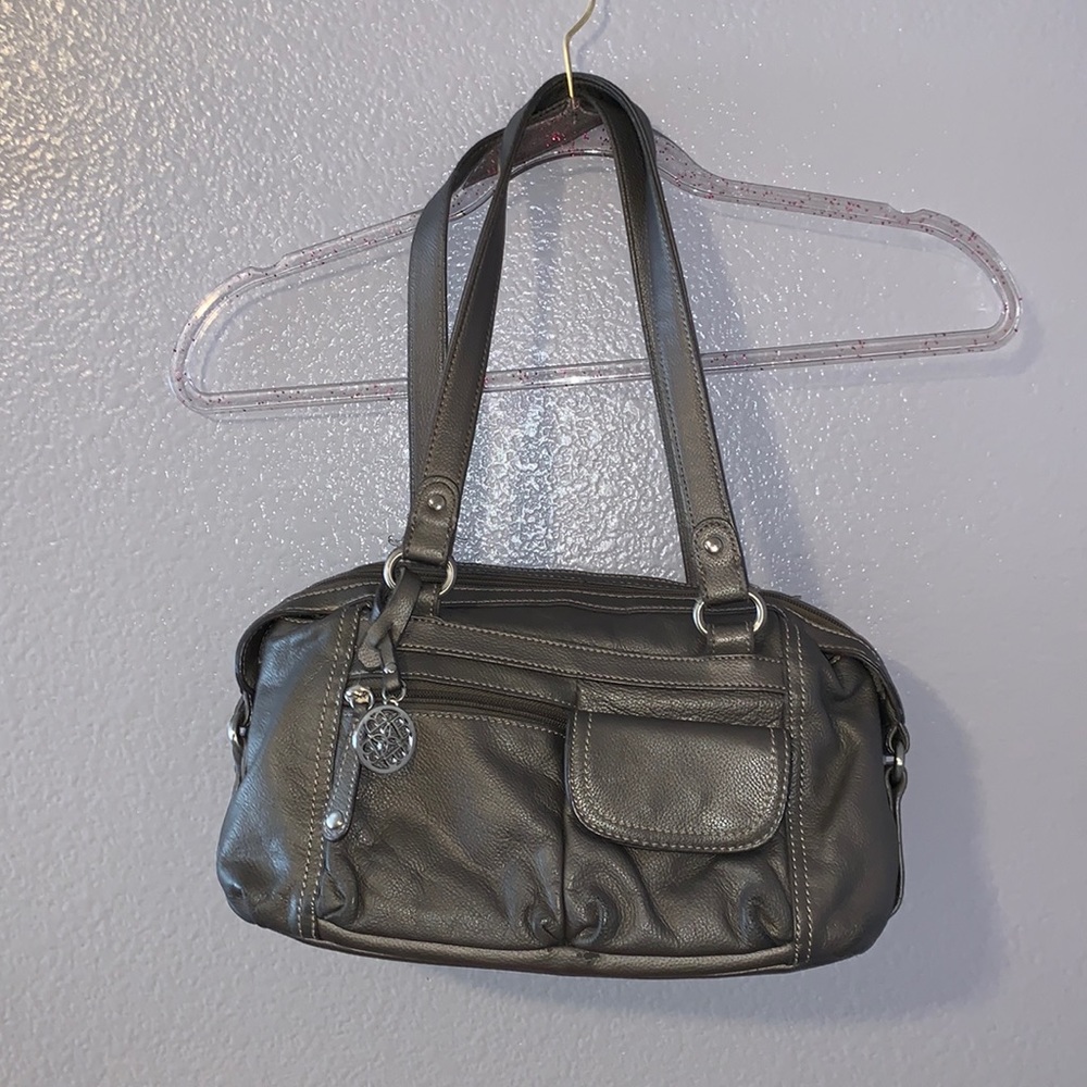 Croft & Barrow silver leather handbag